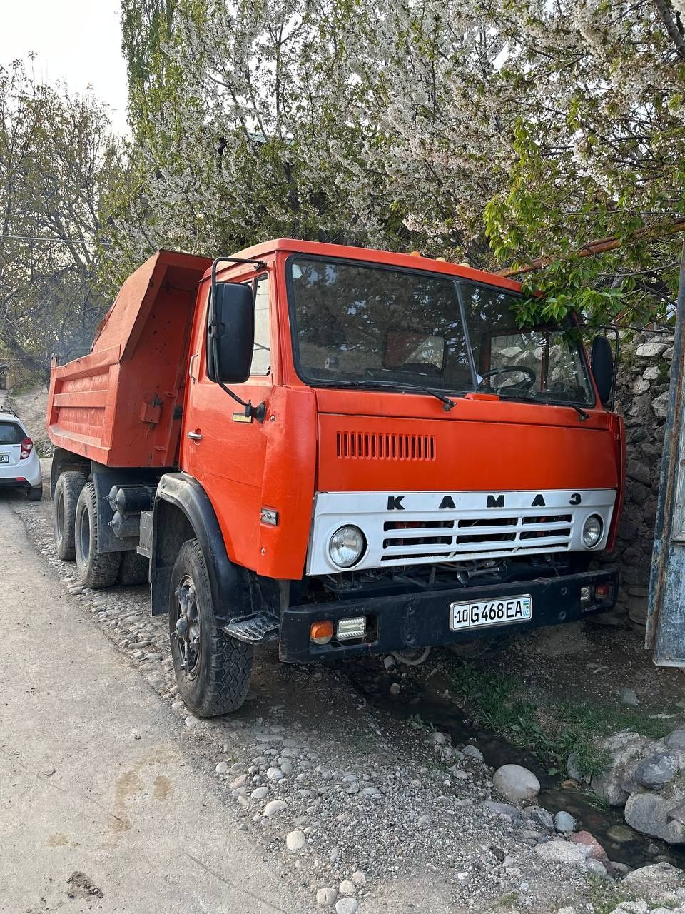 Kamaz sotiladigan