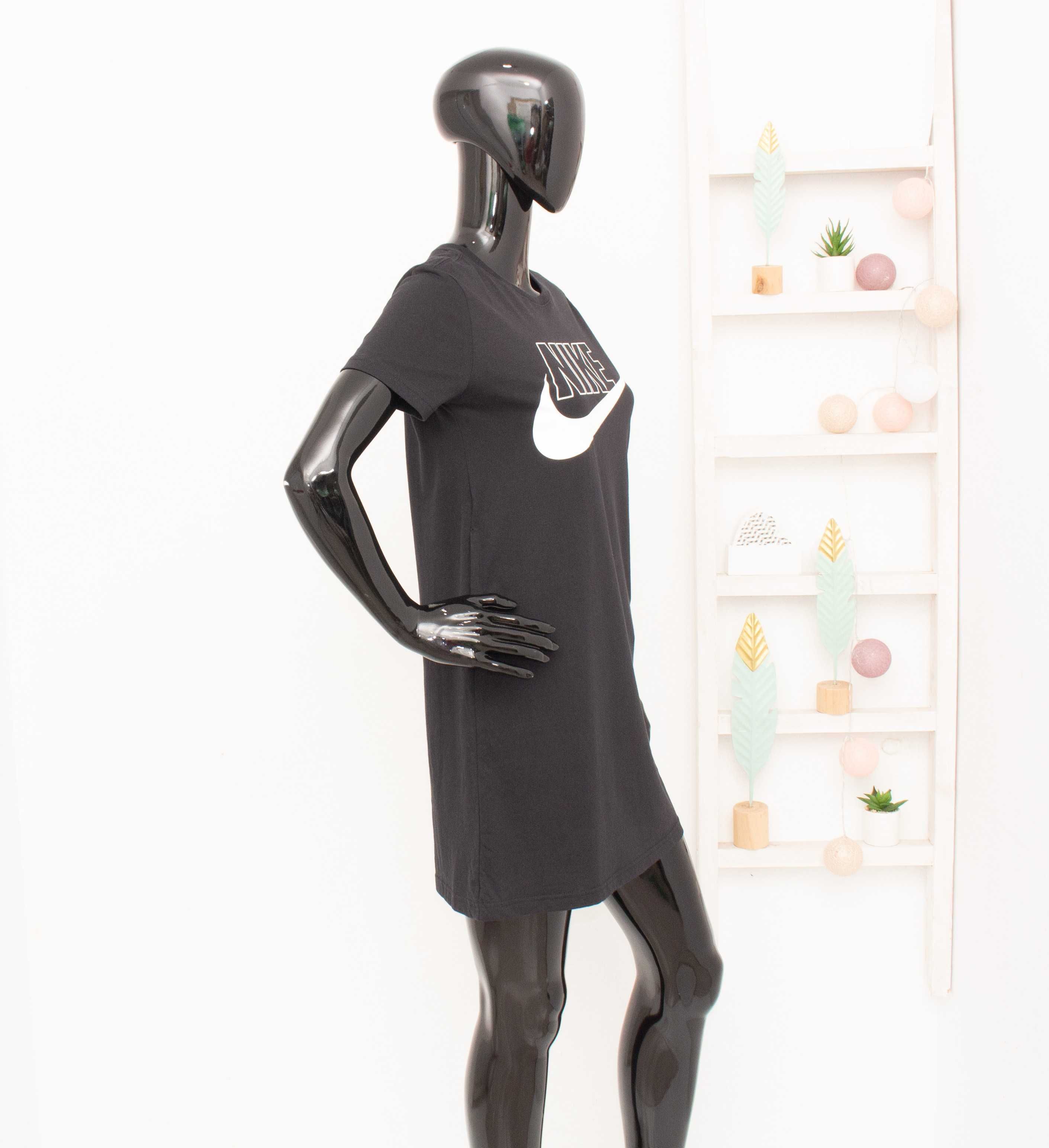 Nike Оригинална рокля черно tee dress бяло лого дама XS/момиче 146-156
