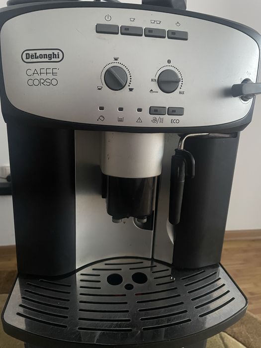 Expresor cafea boabe - Delonghi