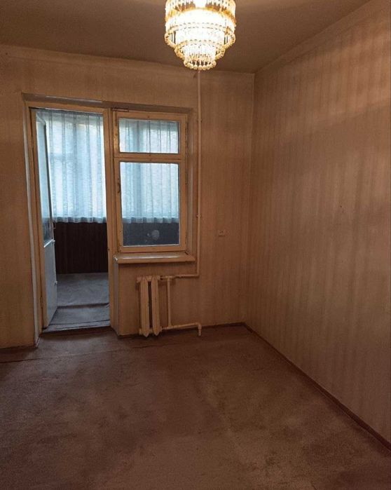 Продаётся на БУЗ-1 Художников