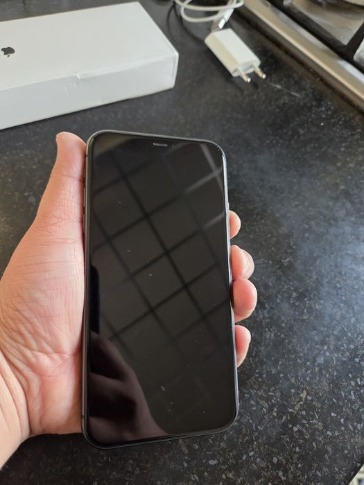 IPhone 11/ 64гб.