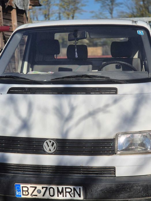 Autoutilitara Volkswagen Transporter stare f.buna