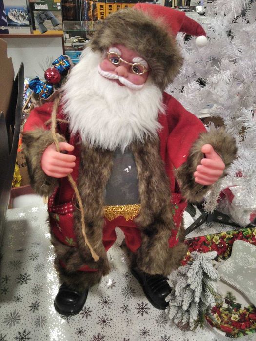 Голям пеещ и танцуващ дядо коледа 70см
