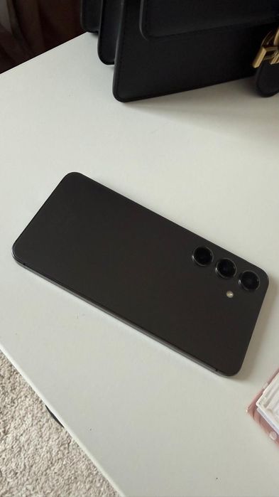Samsung S24 8GR/256GB