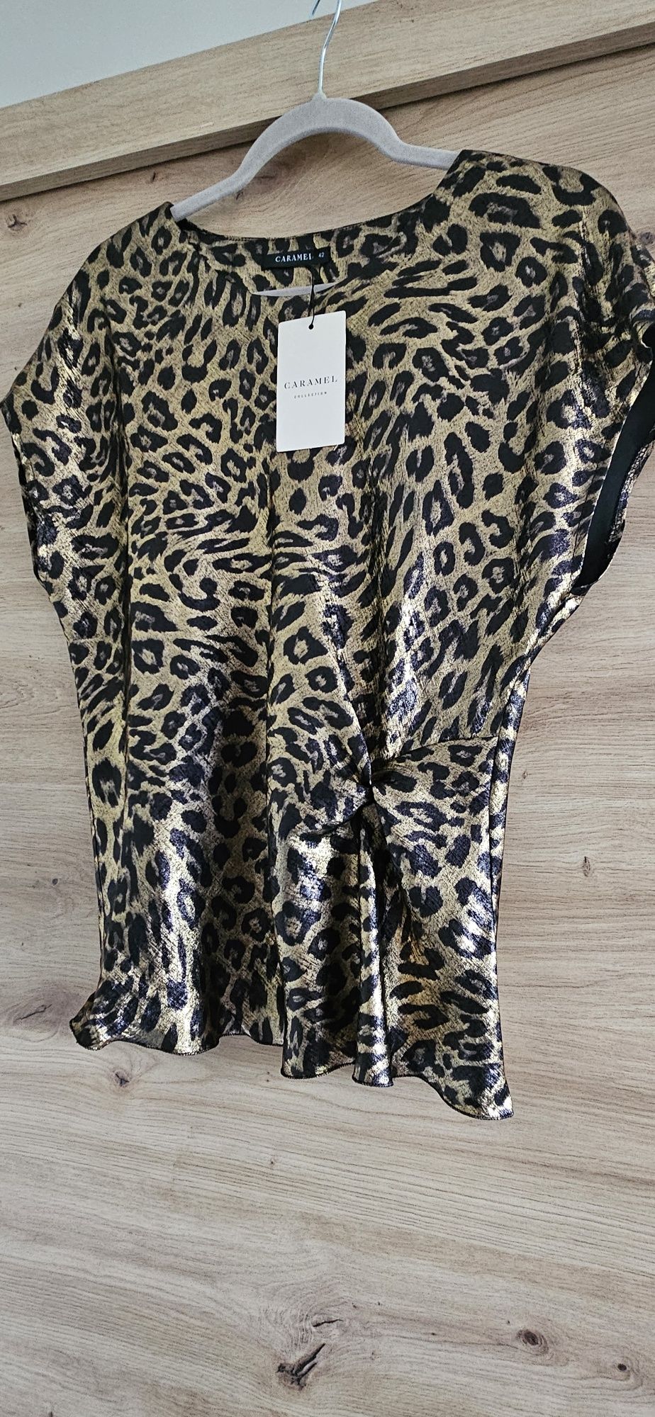 Bluză eleganta Caramel cu nod în talie animal print 42