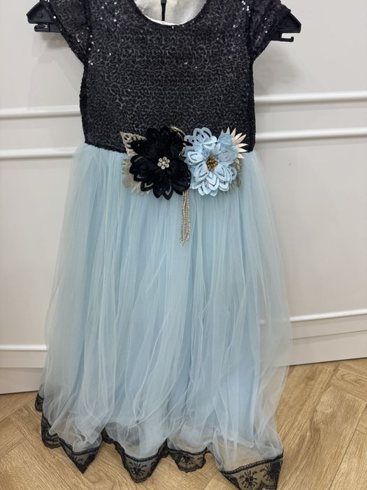 Платье нарядное детское