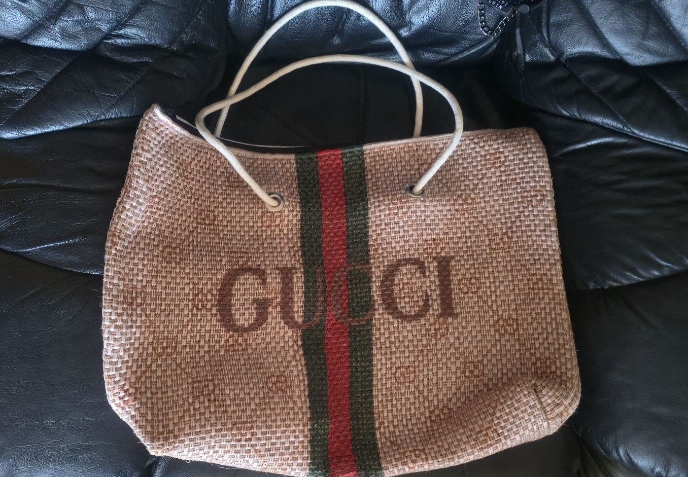 Christian Dior,GUCCI-Дамски Чанти.