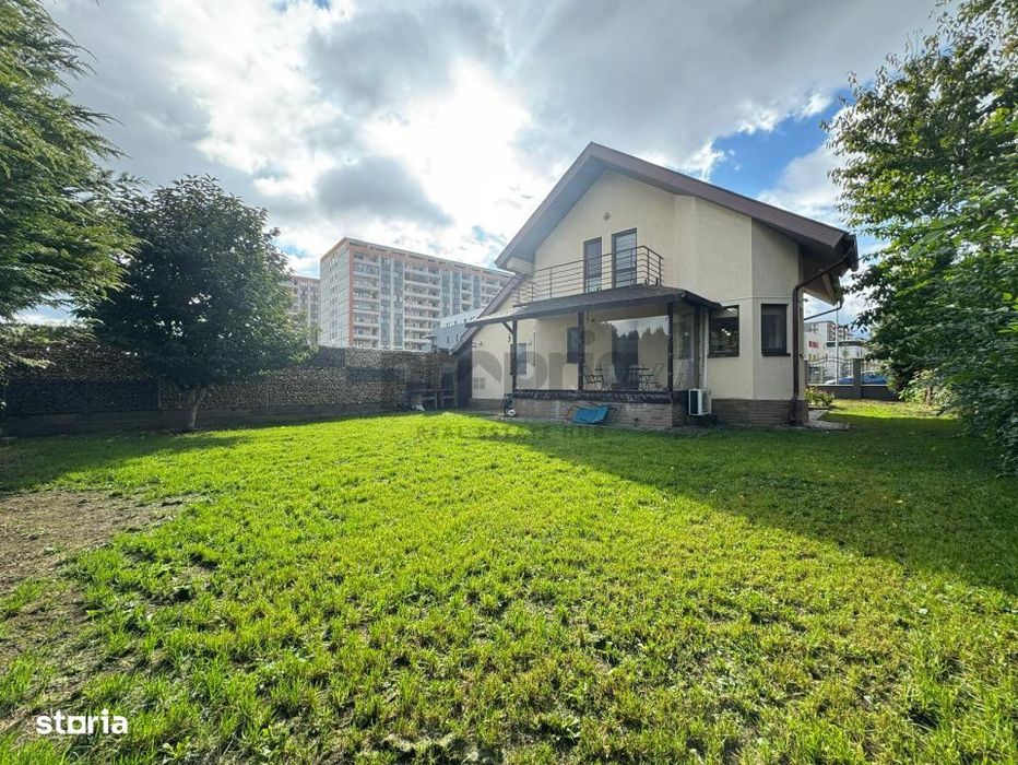 Casa de vanzare – Brasov, Str. Nicolae Labis