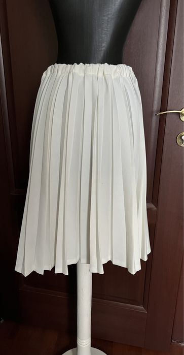 Fusta plisata alba midi