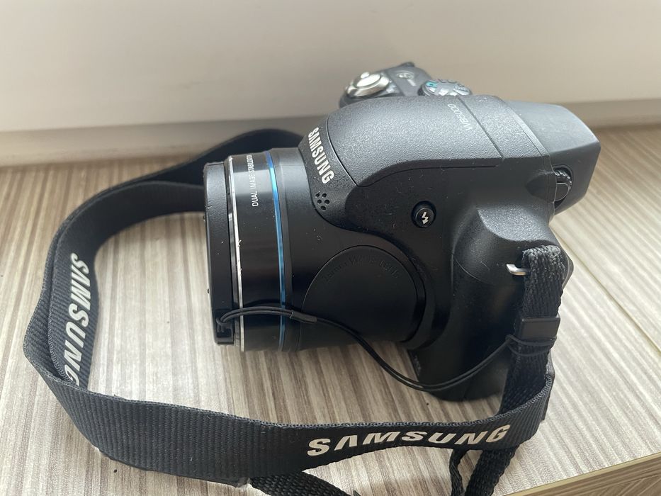 Цифров фотоапарат Samsung WB5000 - 12MP и 24х оптическо приближение