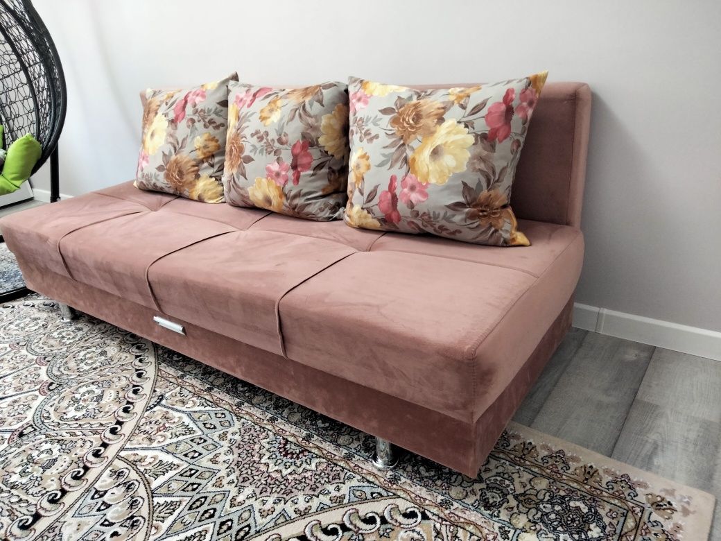 Продам диван - тахту в идеальном состоянии