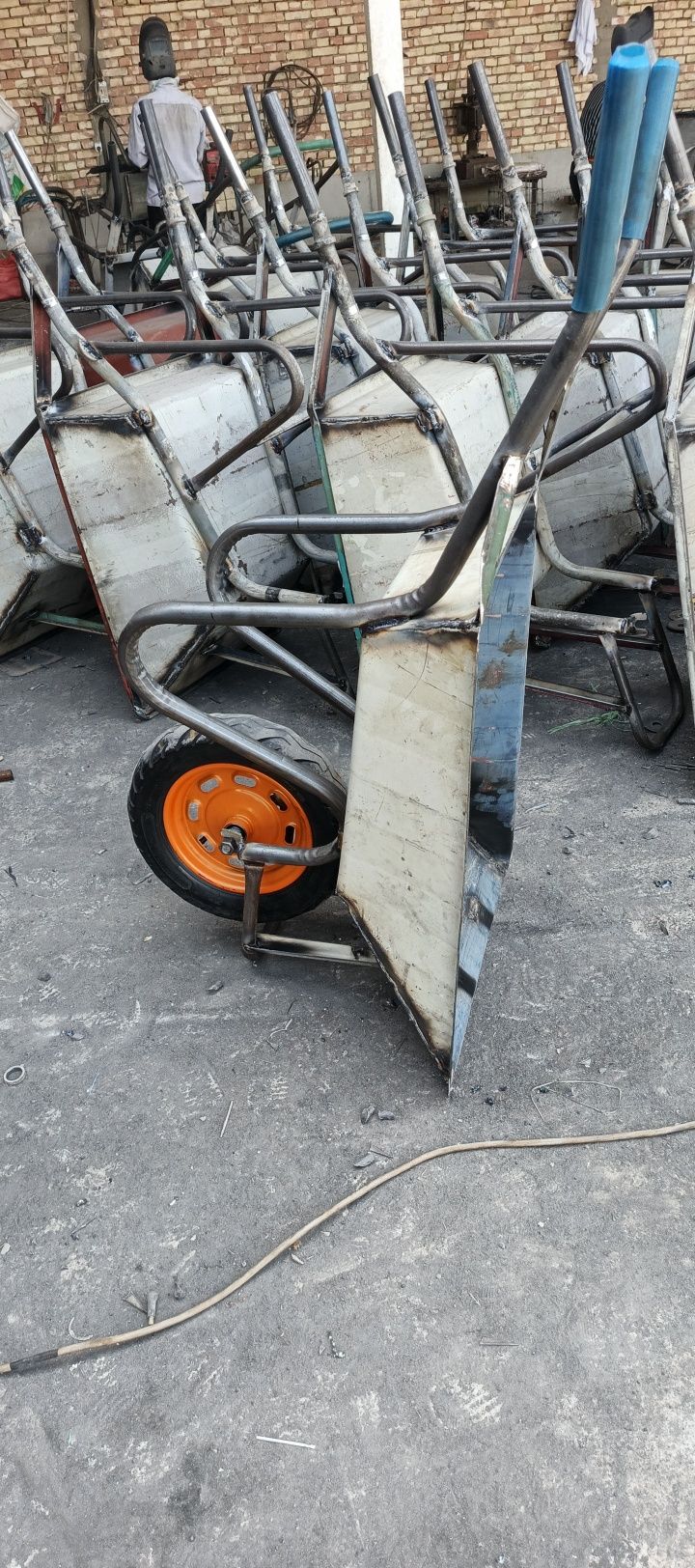 Arava tachka zambar gʻaltak