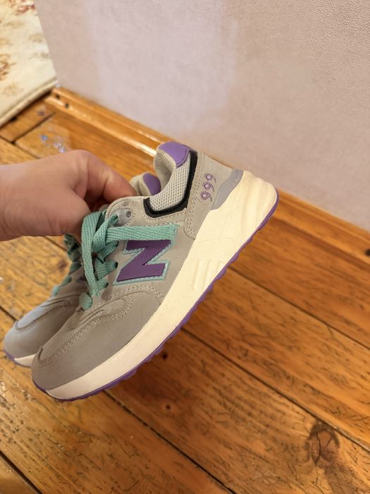 Кроссовки на девочку,размер 30 см