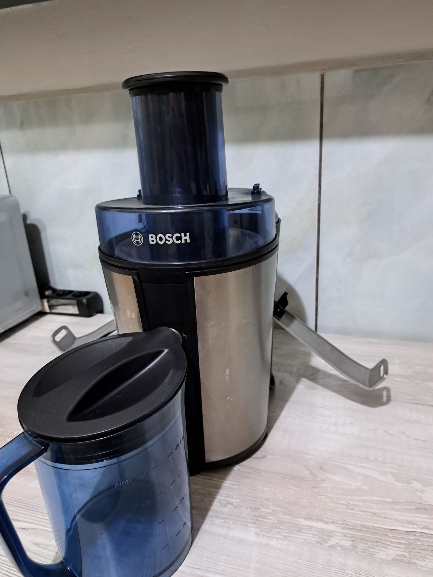 Storcator Bosch 700W 1 viteza Argintiu