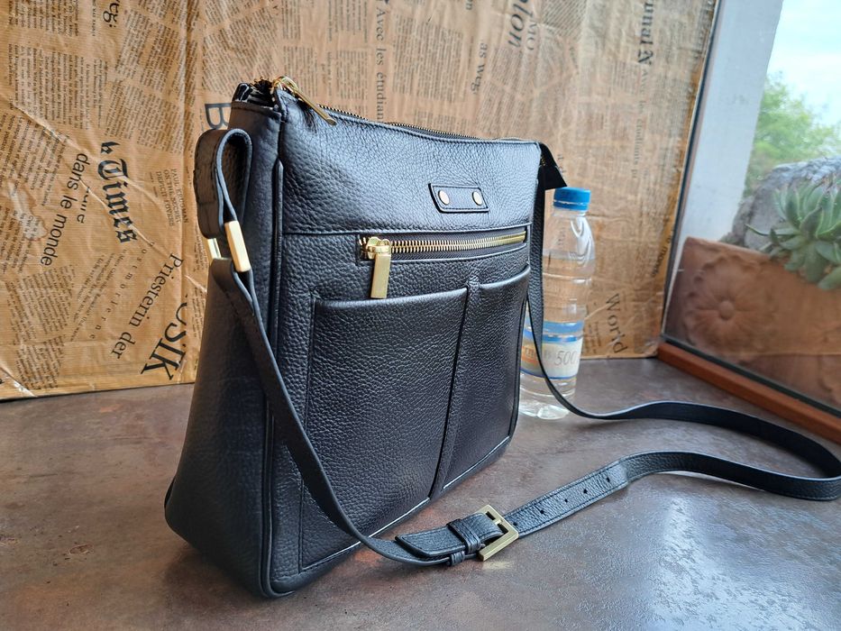 дамска чанта,черна кожена торба-естествена кожа,нова,малка