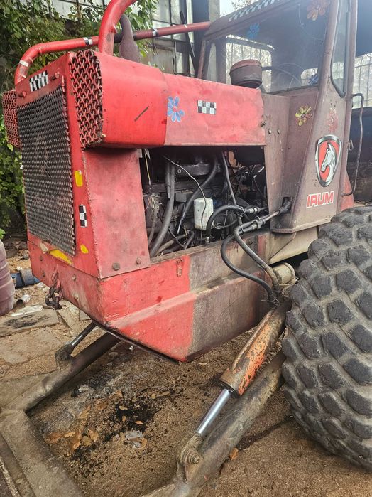 Горски трактор ТАФ с две лебедки