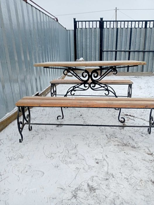 Продам кованые скамейки