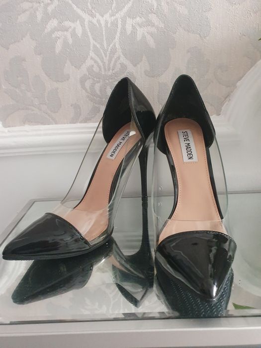 Pantofi negri Steve Madden 37