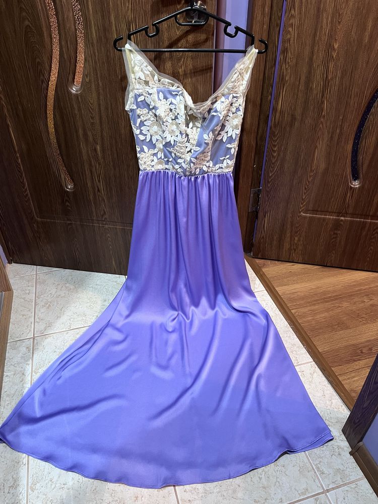 Vand rochie lunga lila