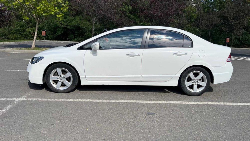 Honda Civic 2008 1.8 Benzina Automata