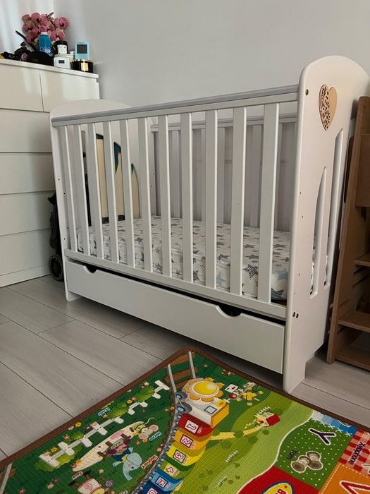 Patut pentru bebe aproape nefolosit