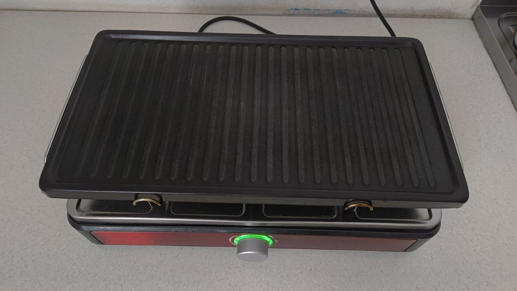 Grătar electric perfect funcțional