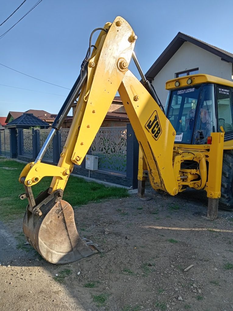 Vind buldo excavator jcb 3cx