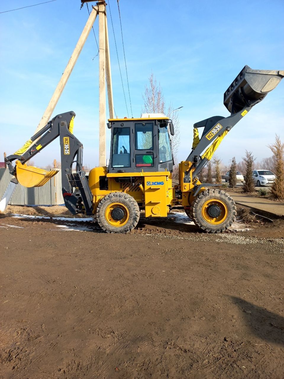 XCMG   wz30-25 эксковатор пагрузчик