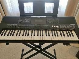 Yamaha PSR E 453