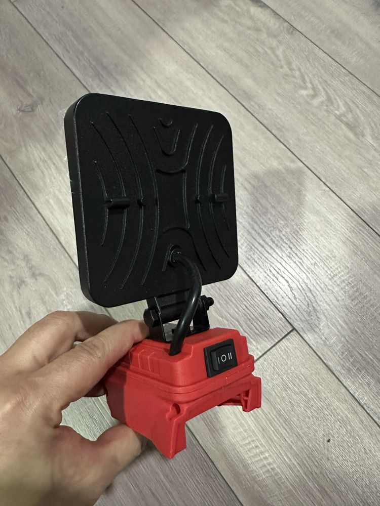 Reflector led compatibila dewalt, bosch , makita , milwuakee