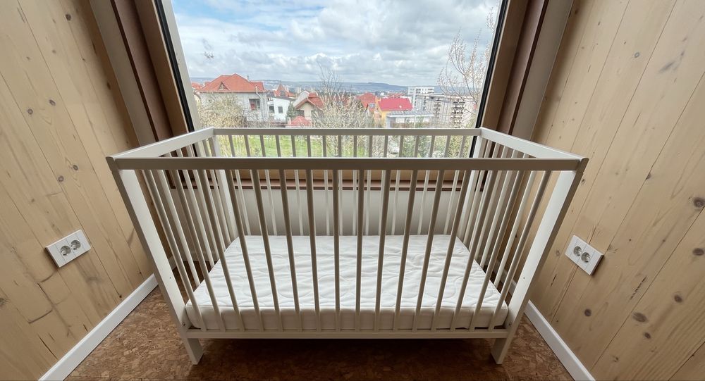 Vand patut Ikea + saltea