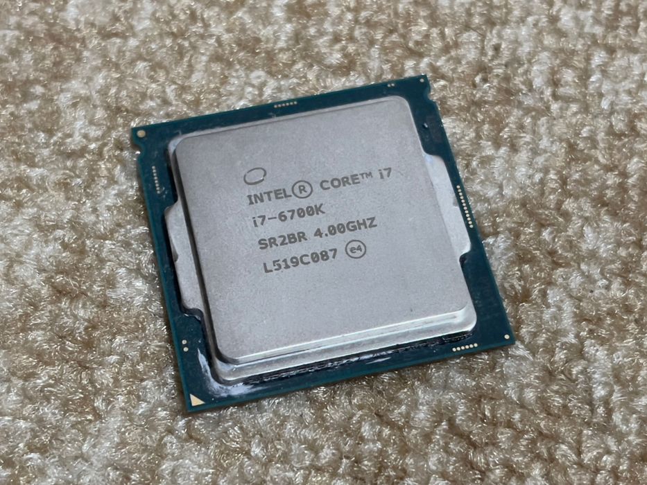 Процесор Intel Core i7-6700K 8M Cache 4 cores 4.20GHz