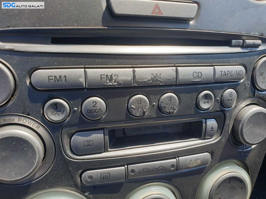 Radio CD Player cu Casetofon Audio FARA Consola Centrala Mazda 6 2002 - 2008