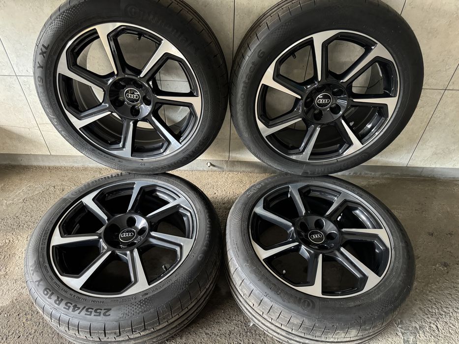 Jante priginale Audi Sport R19 S line Q3 Q5 A6 A7 A8 echipate vara noi