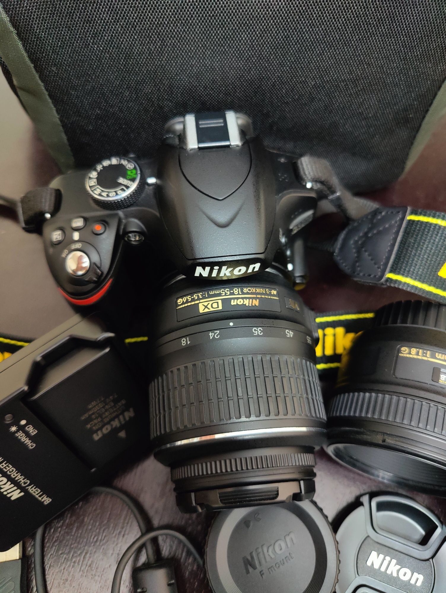 Aparat foto DSLR Nikon D3200