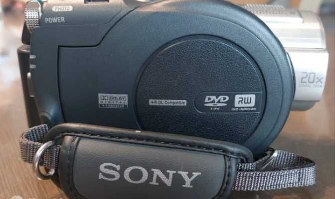 Видеокамера SONY DCR-DVD508