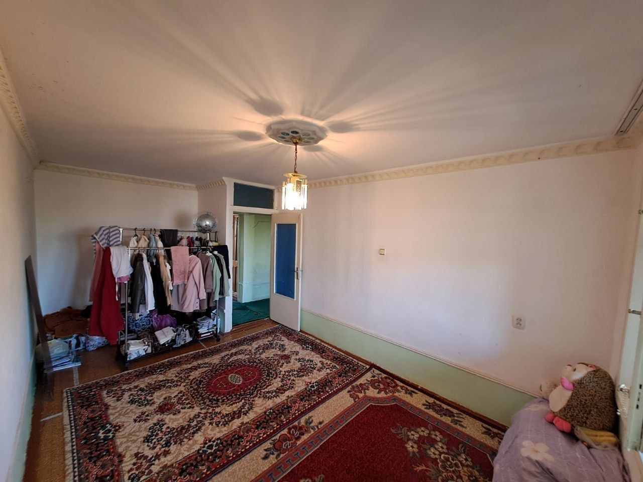 Sdva markazda  2 xonali kvartira sotiladi