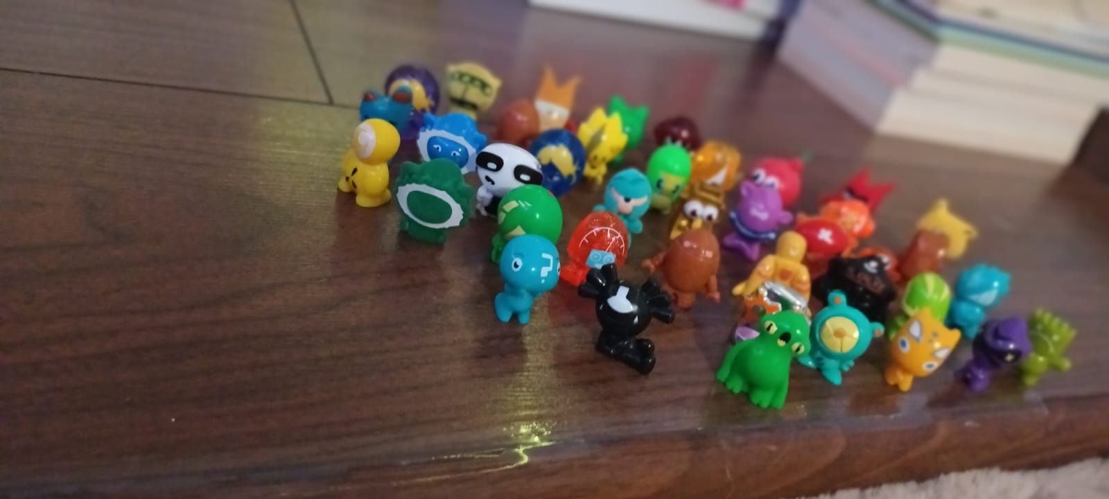 Figurine mici robotei