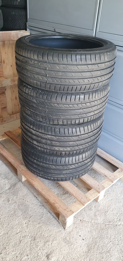 Anvelope Cauciucuri de Vara KUMHO 245 40 20 / 275 35 20 DOT 2022