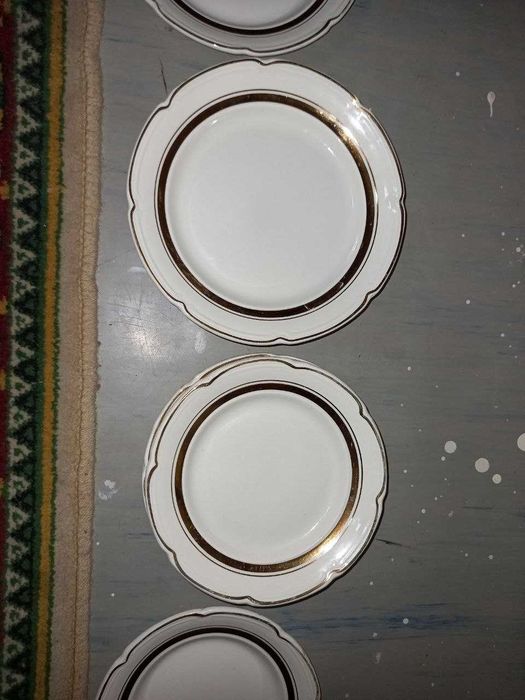 Продам набор тарелок 6+6