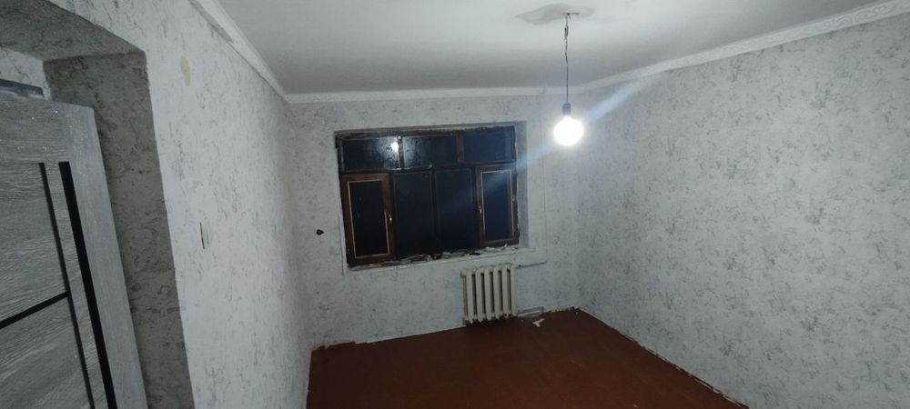 Продаётся квартира 30.000 1 ком 2 эт 2 этажного дома джакурганская