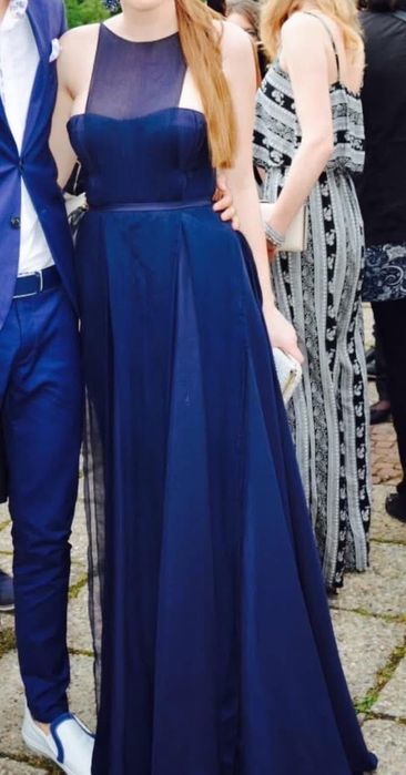 Абитуриентска/Бална рокля