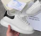 Alexander McQueen бели мъжки маратонки