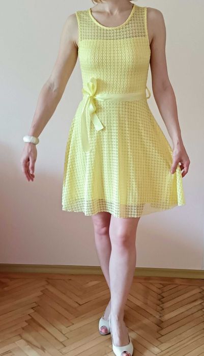 Rochii 30 și 50 lei