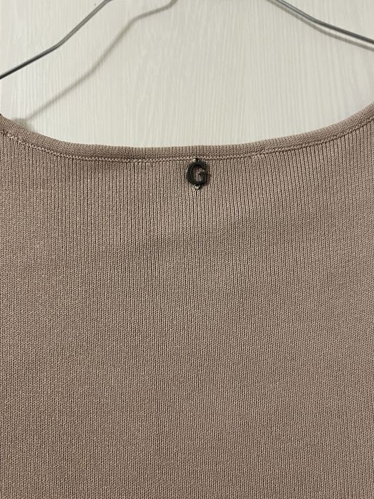 Рокля пепел от рози на GUESS