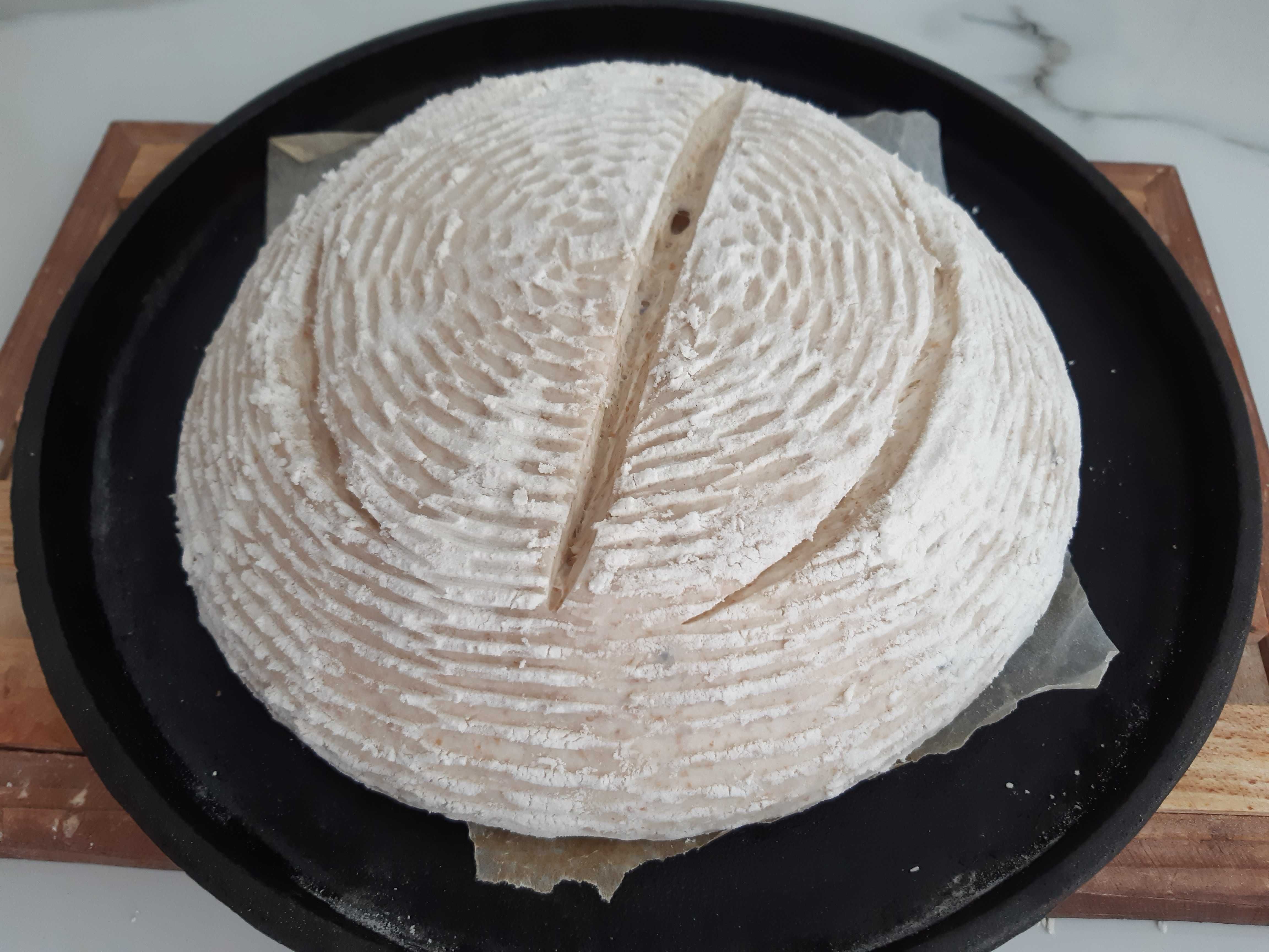 Vând maia naturală pentru făcut pâine.