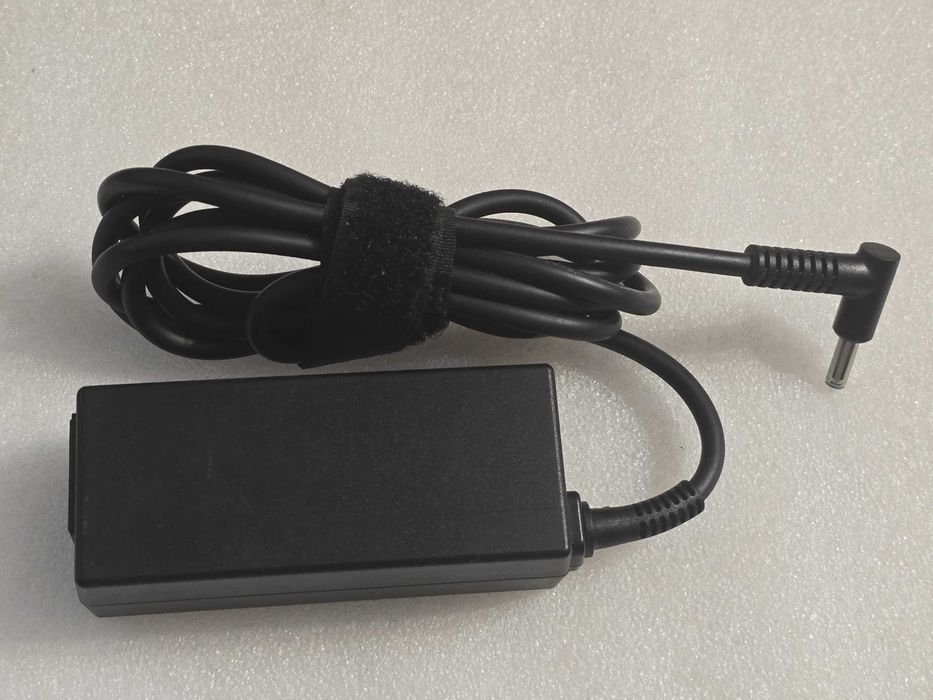 Incarcator laptop HP 19.5V 2.31A 45W mufa 4.5x3.0mm - poze reale