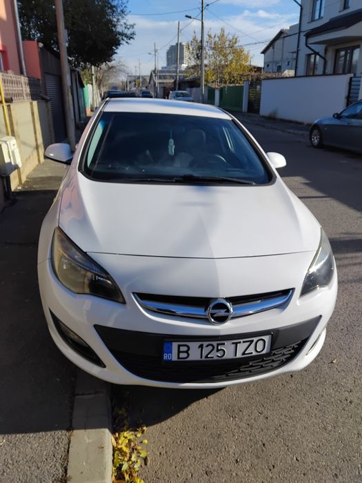 Opel astra J 1,4 benzina+gpl an 2013