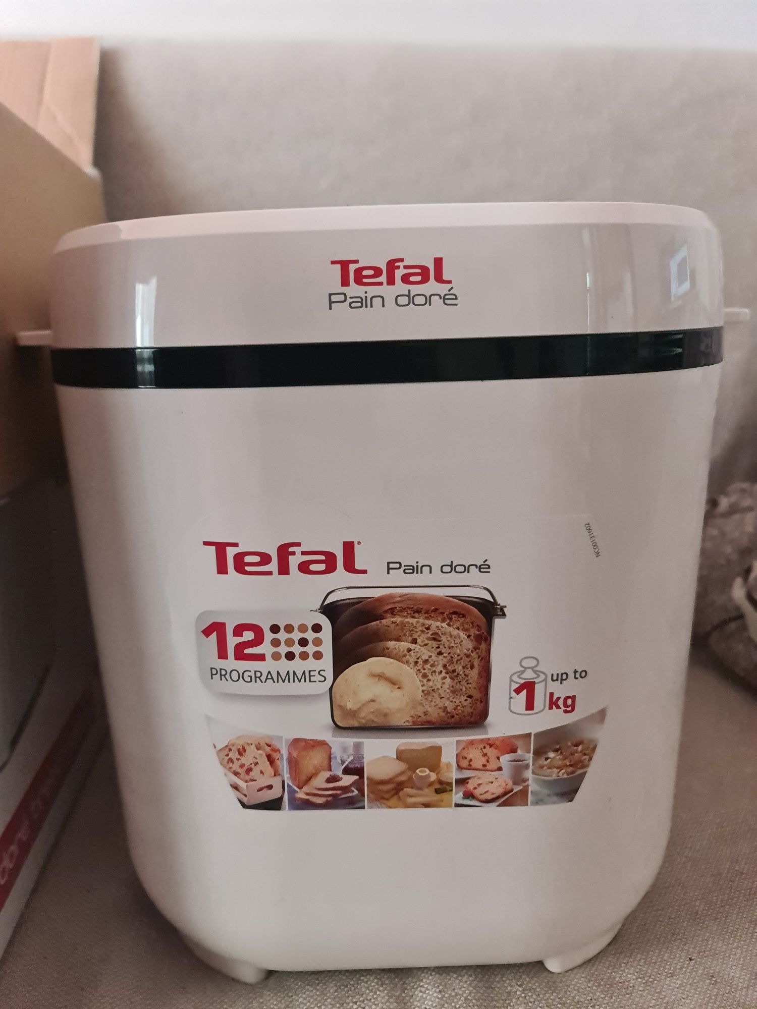 Masina de pâine, Tefal, Pain Dore, 1 kg, 12 programe, 720kw