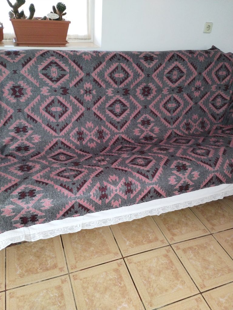 Cuverturi tesute